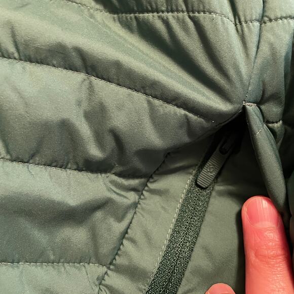Lululemon Switch Please Shacket 4 Green Reversible Lightweight Puffer jacket - Picture 3 of 13